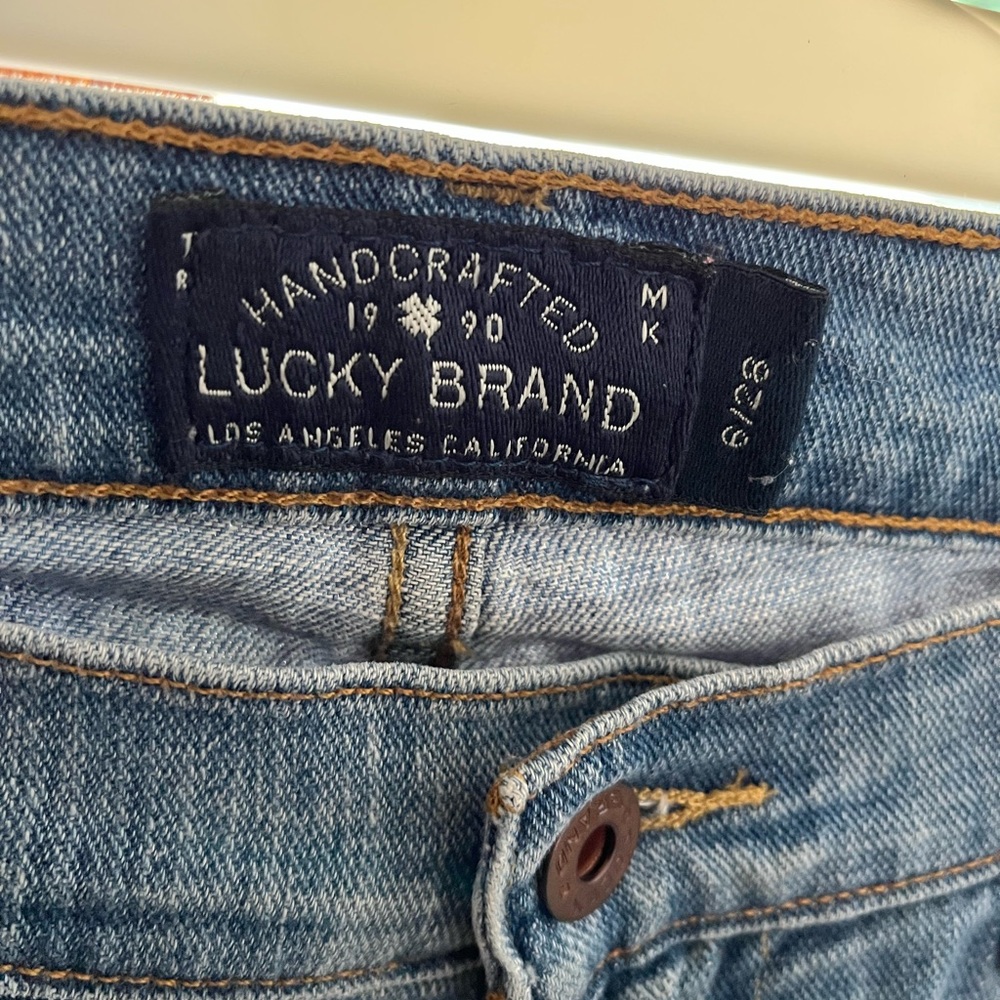 Really cute light blue bf jeans